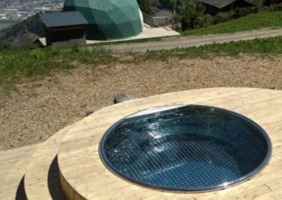 jacuzzi spa en acier inoxydable, jacuzzi au feu de bois, spa au feu de bois, Bain à remous au feu de bois