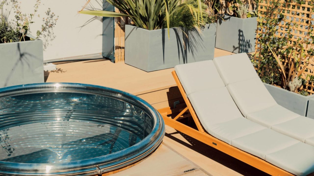 Stainless hot tub private and professional use | Bain Nordique