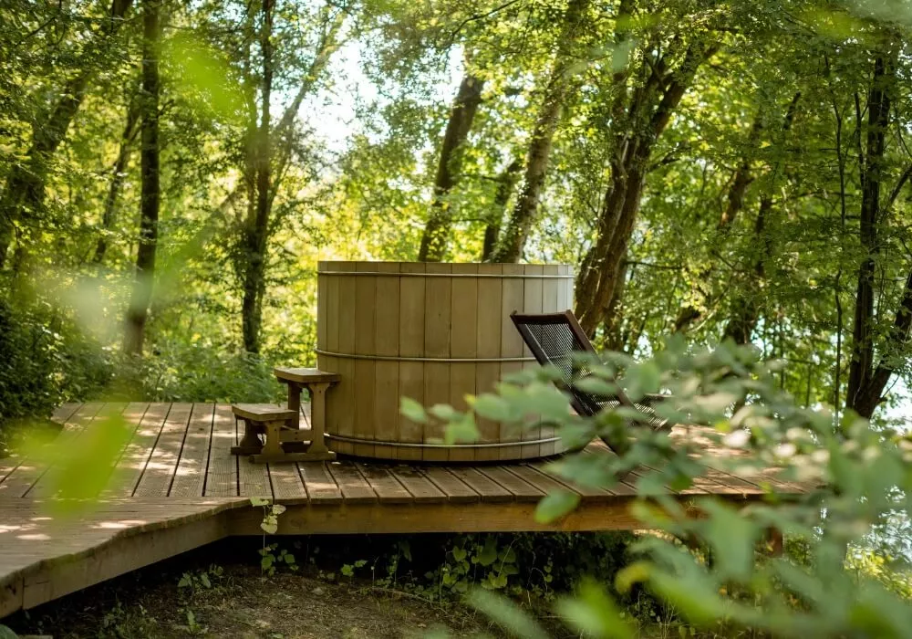 Wooden hot tub 200 Bain nordique en bois, bain nordique bois, filtration, cèdre rouge, de cèdre rouge