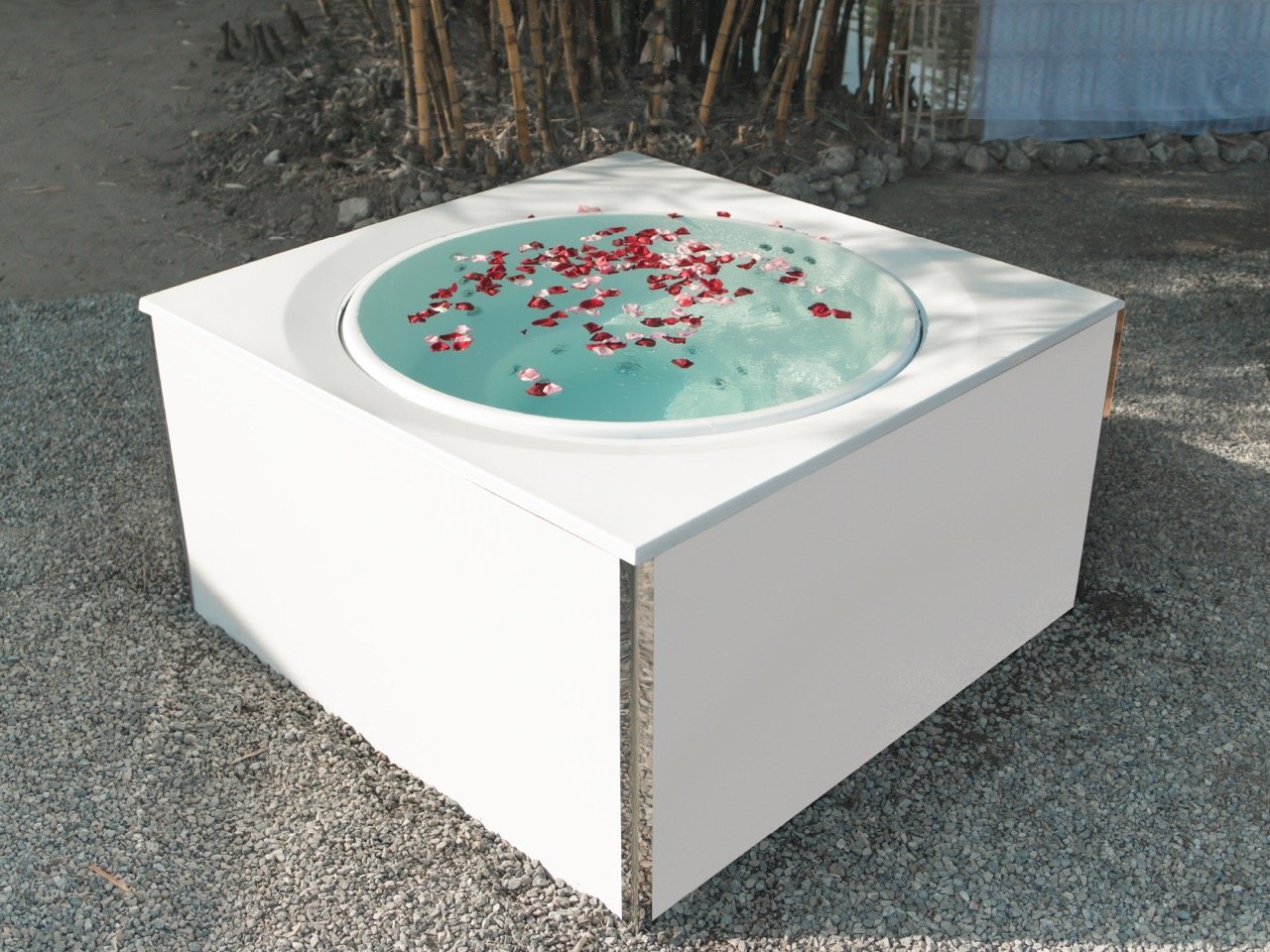 acrylic spa for wellness reseller